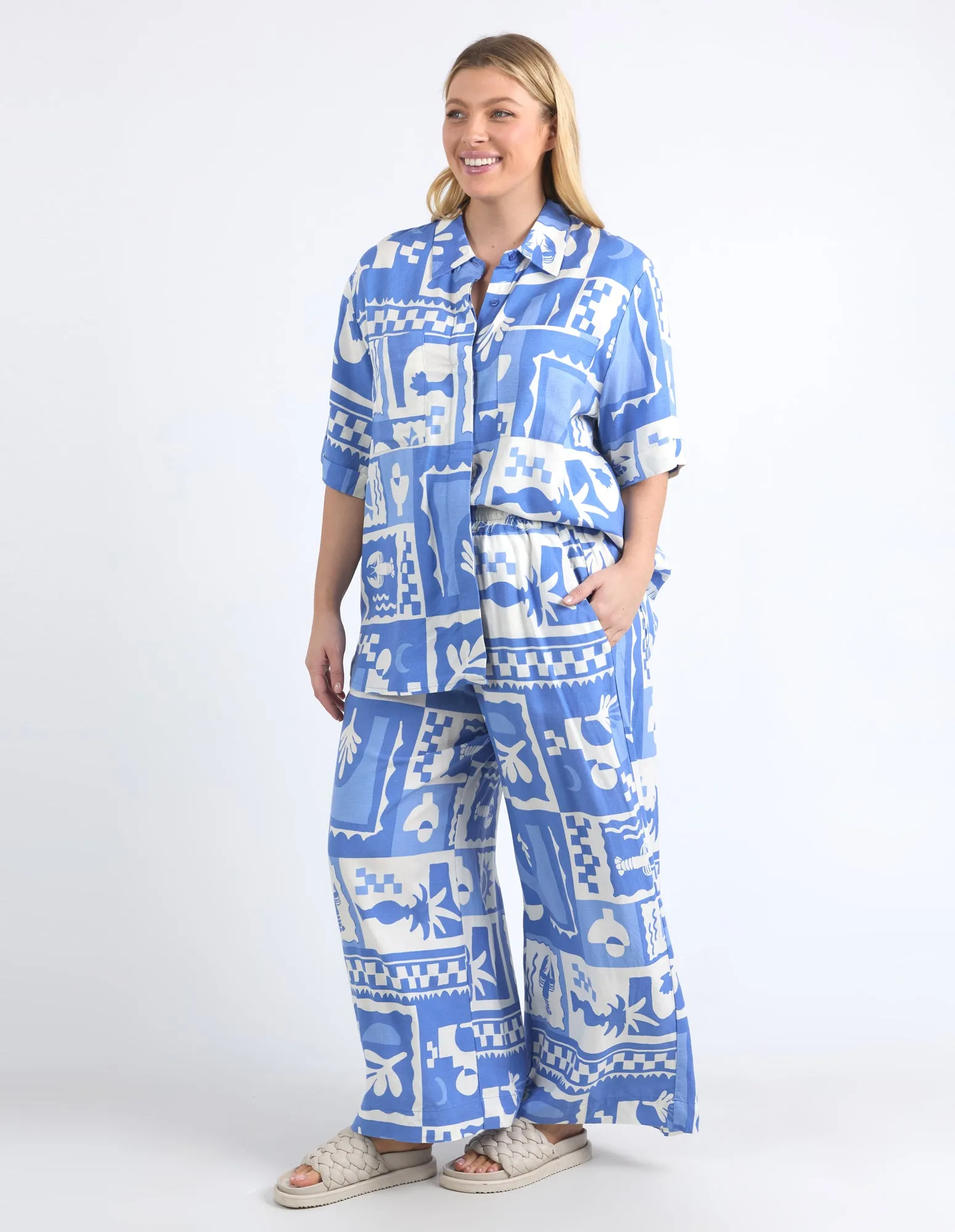 Holiday Sun Shirt Cerulean Holiday Print